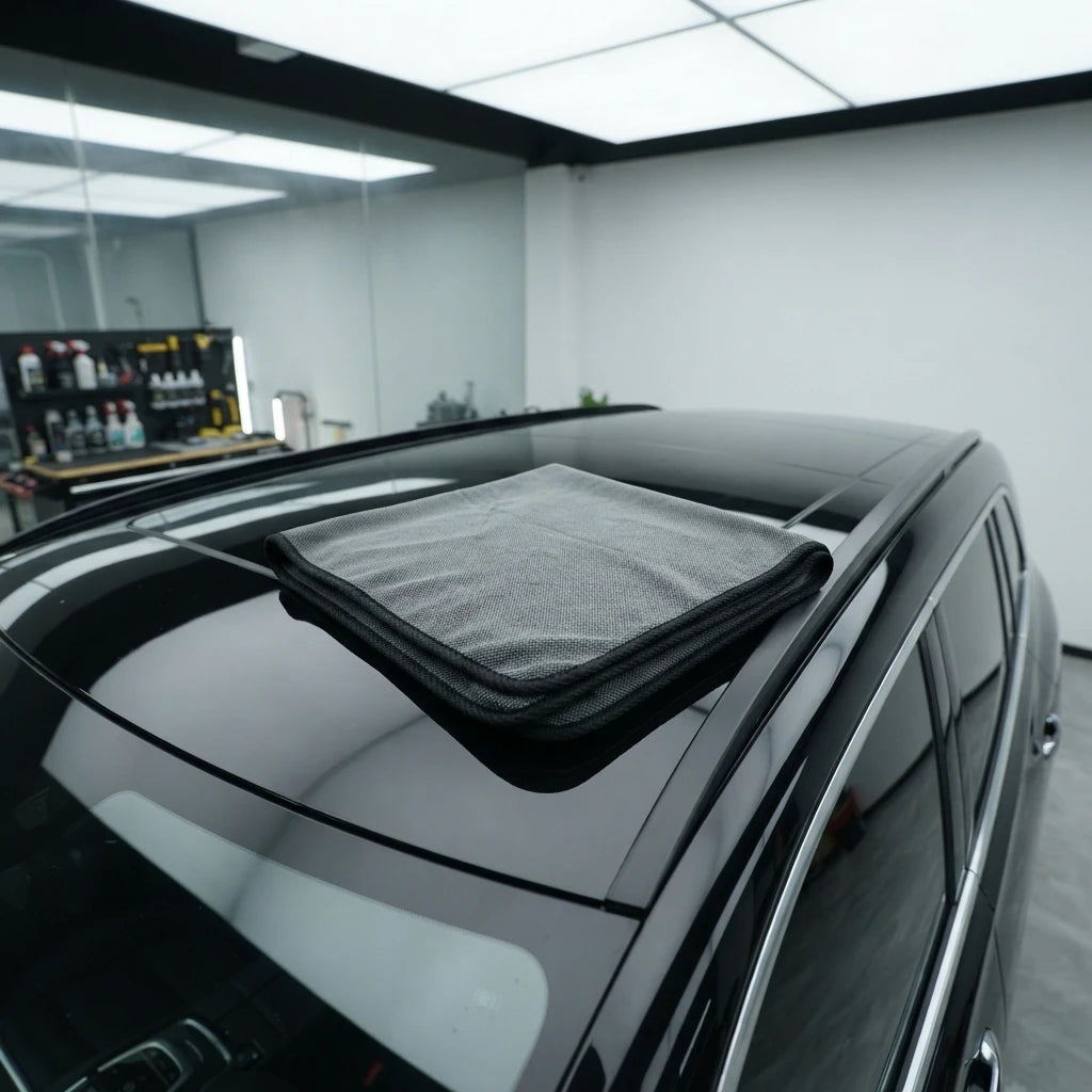 Premium Microfiber Car Drying Towel – Ultra Absorbent & Double-Sided